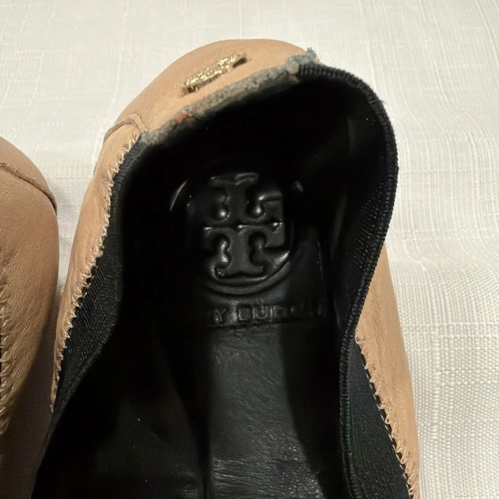 Tory Burch Minnie Cap Toe Ballet Flats Nude Black Leather Sole 8 M Travel Fold